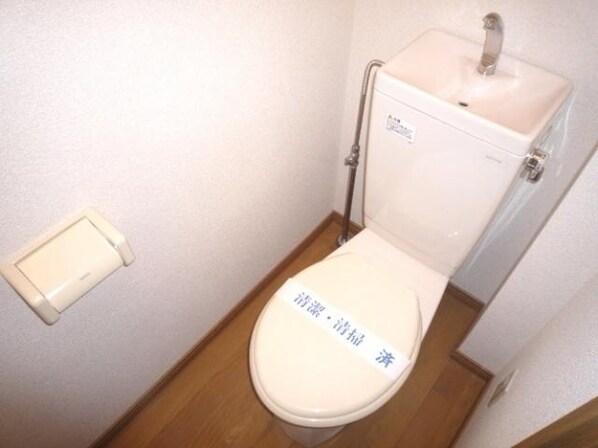 ヴィラシャルマンの物件内観写真